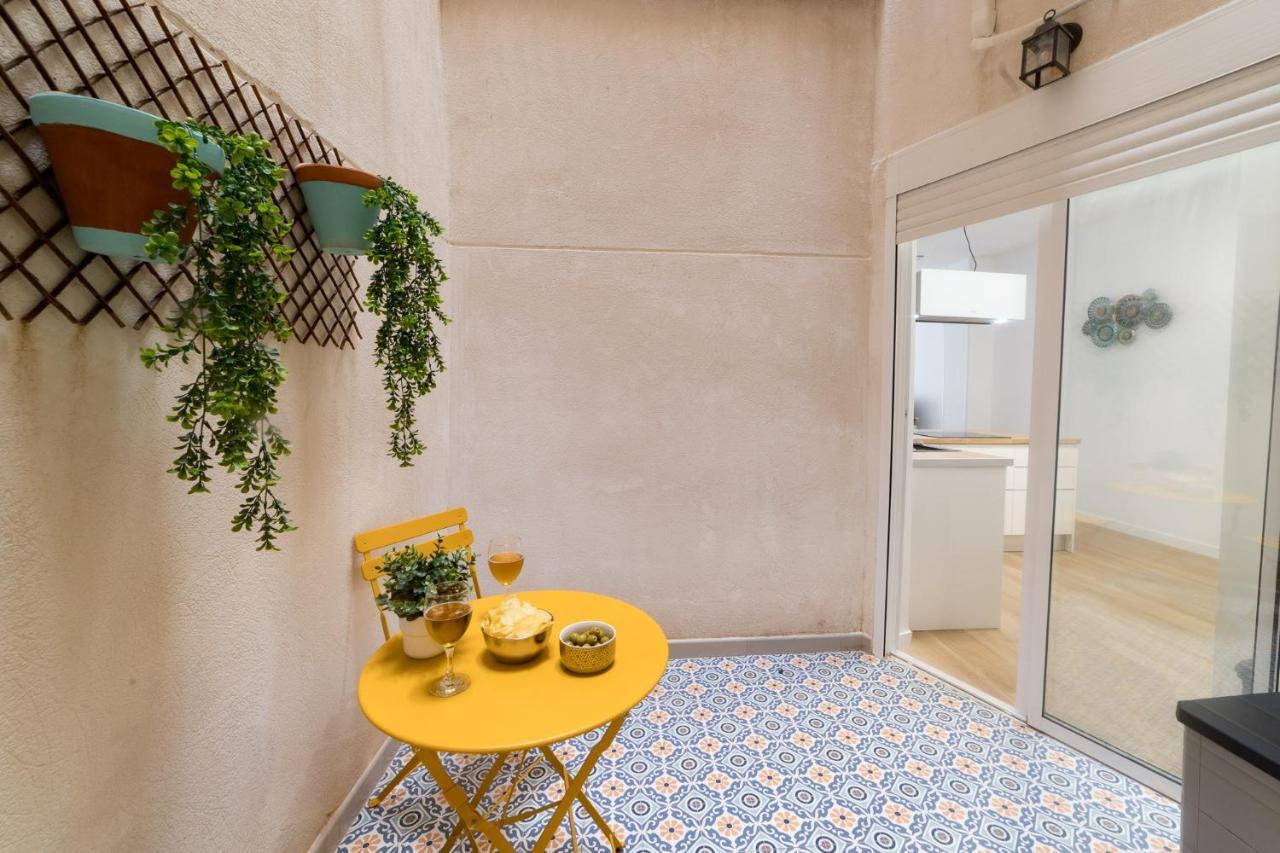 Moonkey - Apto. Albéniz, Con Acogedor Patio Appartement